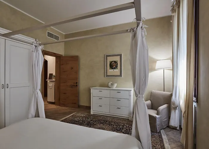 Ca Zanna Traditional Design Apartment Treviso